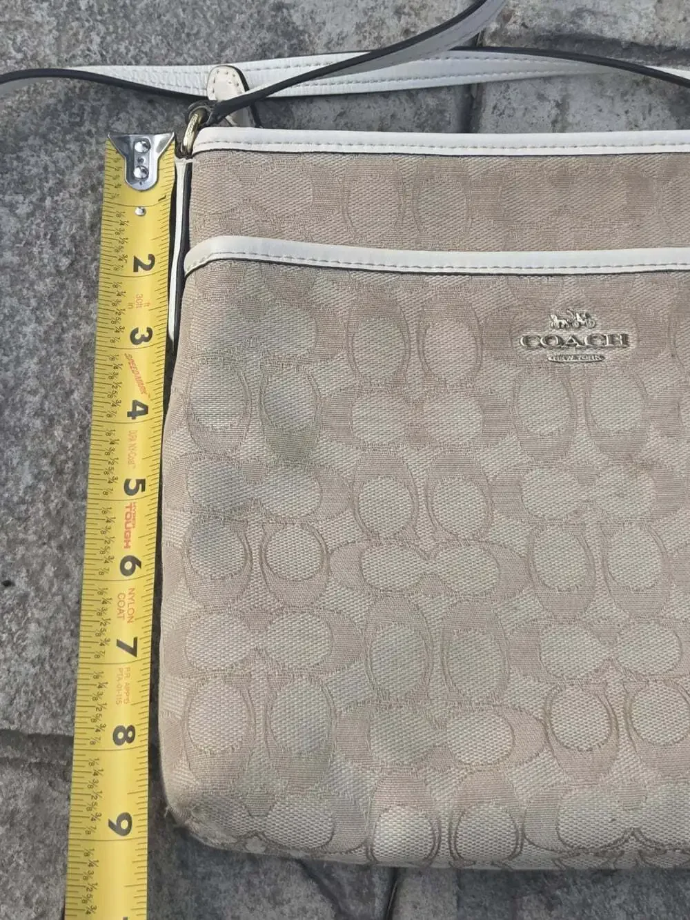Coach authentic file